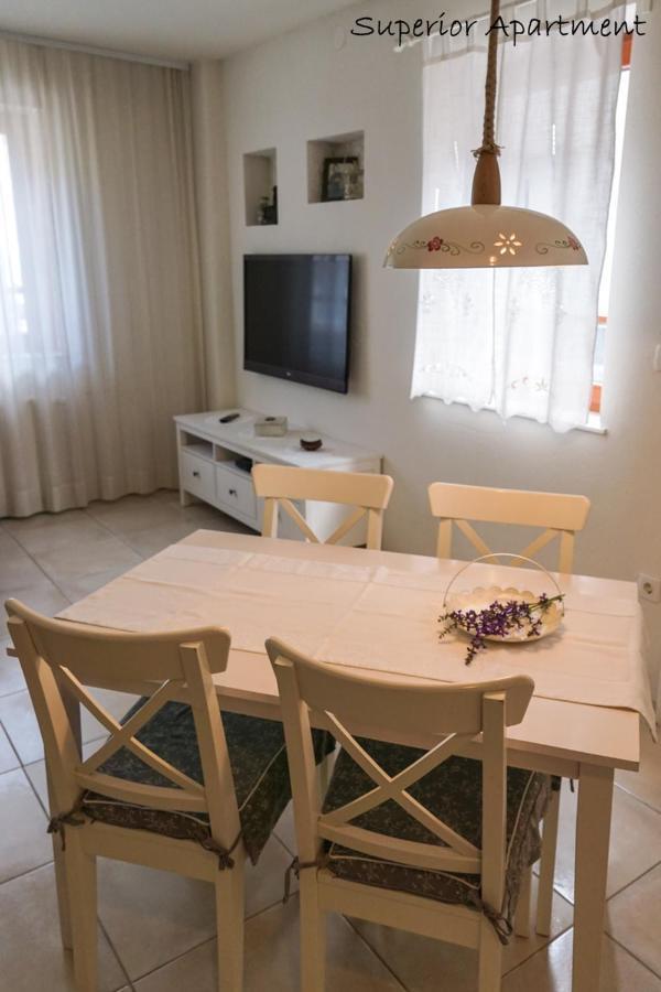 Apartment Villa Carolina كْرانْيِسكا غورا المظهر الخارجي الصورة